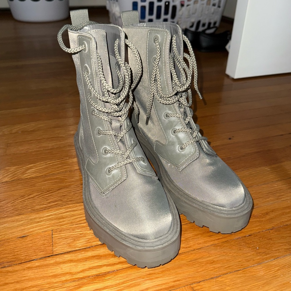 Zara boots